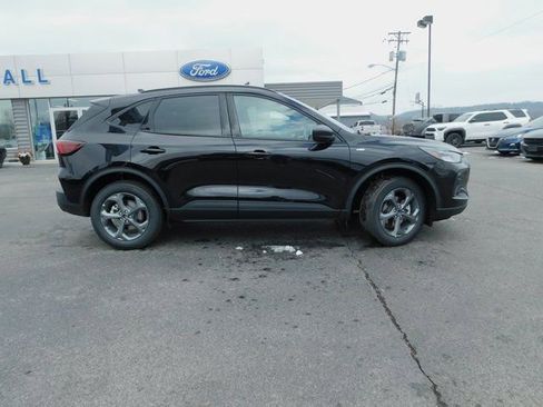New 2026 Ford Escape ST-Line w/ Cold Weather Package image 10