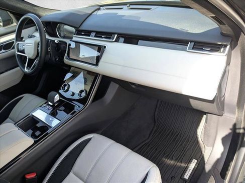 Certified 2023 Land Rover Range Rover Velar R-Dynamic S AWD/4WD image 25