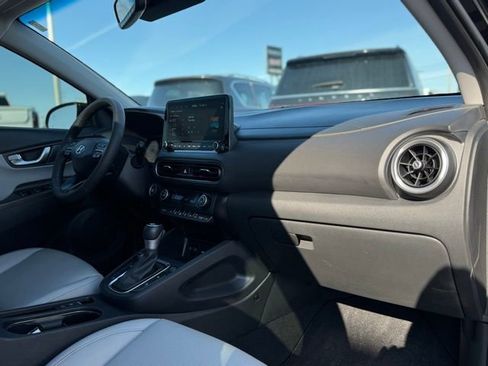 Used 2023 Hyundai Kona Limited image 20
