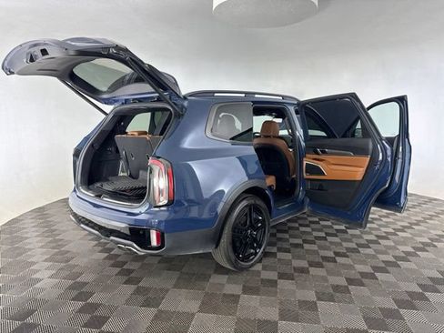 Certified 2024 Kia Telluride SX Prestige X-Line AWD/4WD image 16