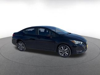 Used 2025 Nissan Versa SV FWD video 2