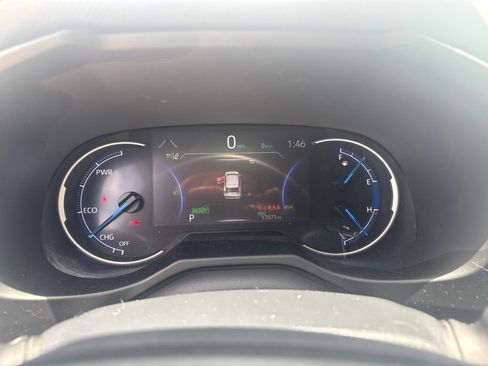 Used 2024 Toyota RAV4 XLE Premium AWD/4WD image 14