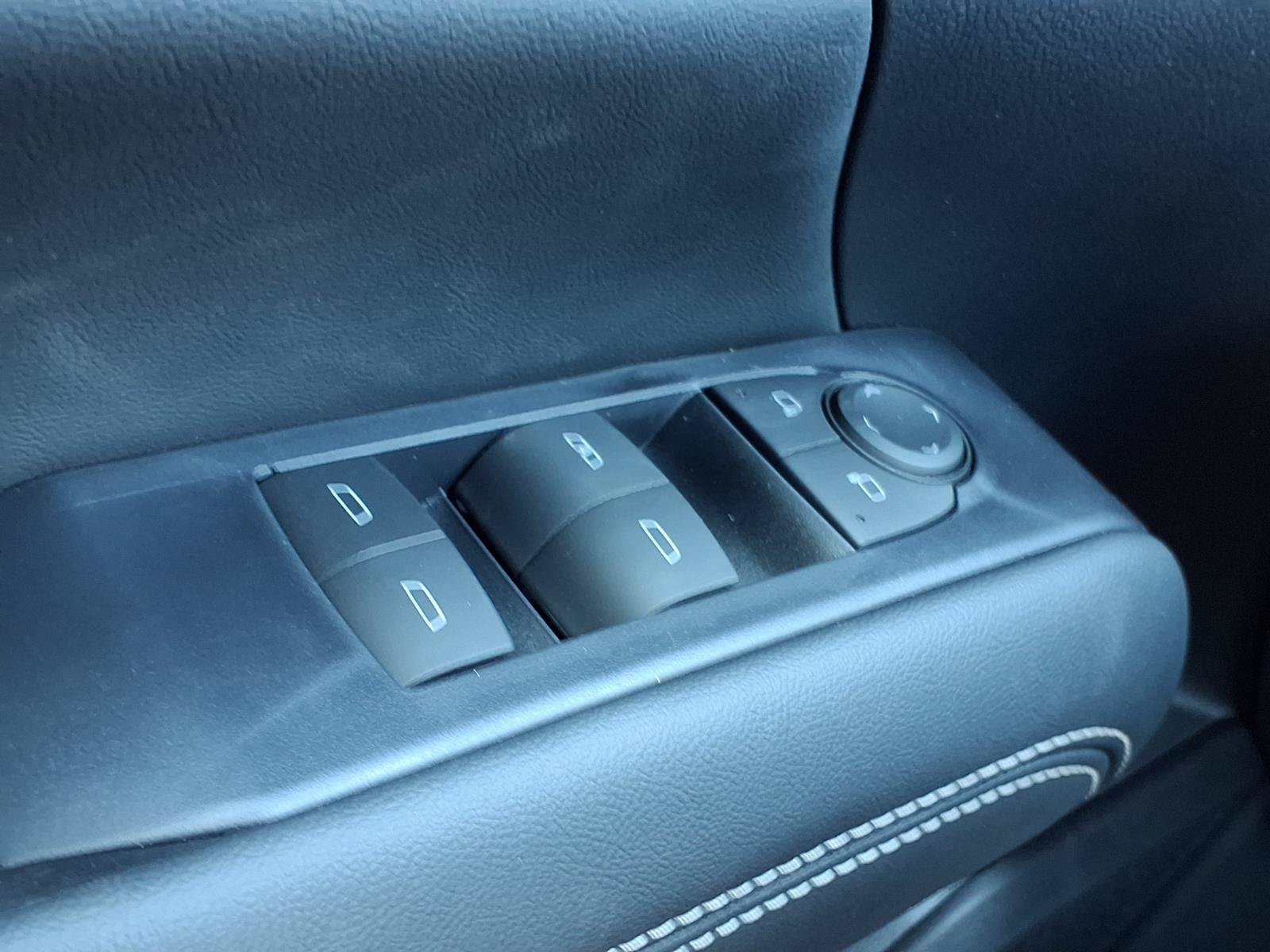 New 2027 GMC Terrain Elevation w/ Black Edition FWD image 12