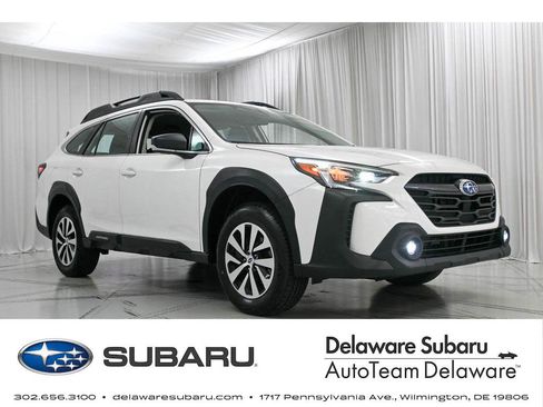 Used 2024 Subaru Outback AWD/4WD image 1