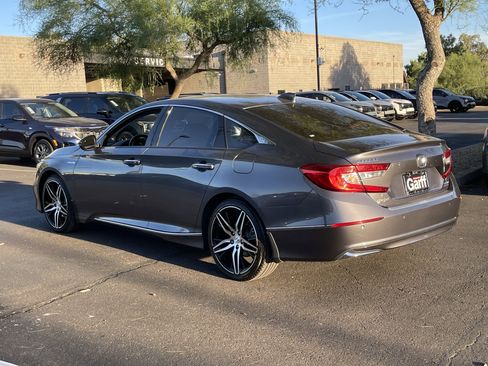 Used 2022 Honda Accord Touring image 5