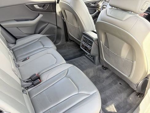 Used 2019 Audi Q8 Premium Plus image 23
