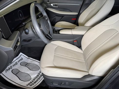 Used 2024 Hyundai Sonata SEL w/ Convenience Package image 18