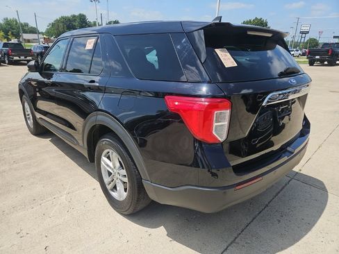 Used 2022 Ford Explorer 4WD image 4