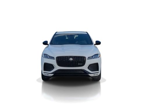 Used 2025 Jaguar F-PACE R-Dynamic S image 3