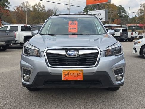 Used 2021 Subaru Forester Limited image 10