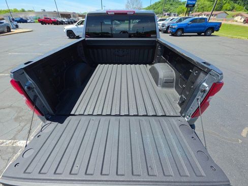Used 2024 Chevrolet Silverado 1500 LTZ AWD/4WD image 20