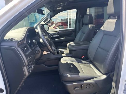 Used 2022 Chevrolet Tahoe LT w/ Luxury Package AWD/4WD image 22