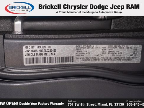 Used 2025 Jeep Grand Cherokee Limited AWD/4WD image 40