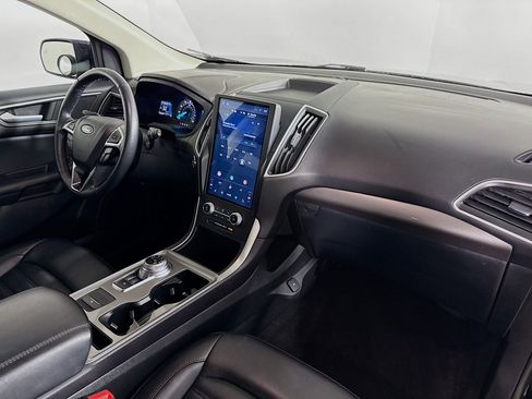 Used 2024 Ford Edge SEL image 34