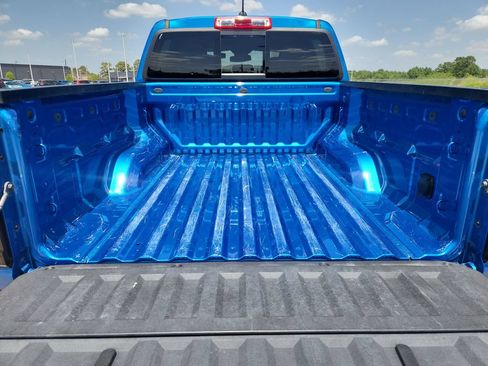 Used 2024 GMC Canyon AT4 w/ Canyon Safety Plus Package AWD/4WD image 14