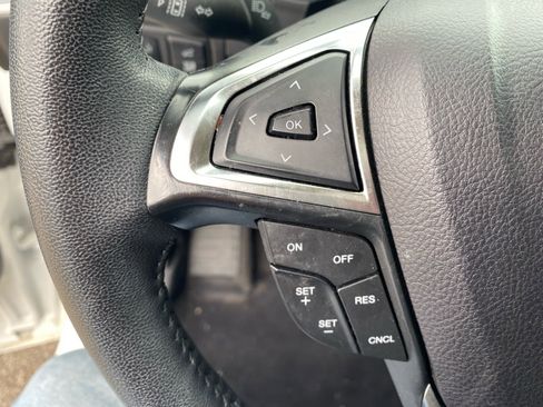 Used 2024 Ford Edge SEL w/ Convenience Package AWD/4WD image 17