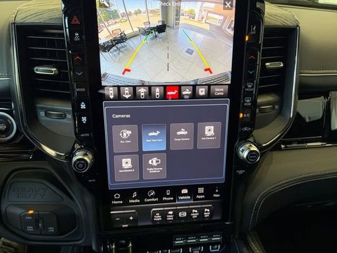 New 2026 RAM 2500 Limited AWD/4WD image 21