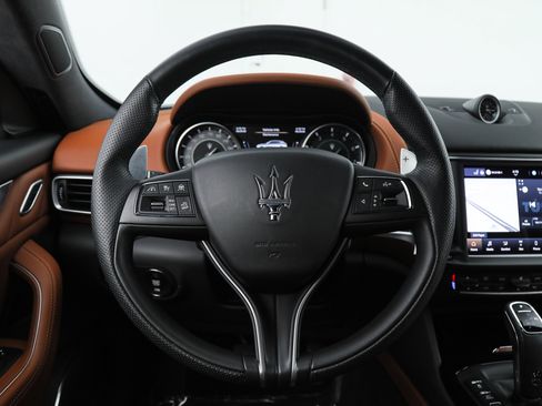 Certified 2023 Maserati Levante Modena AWD/4WD image 17