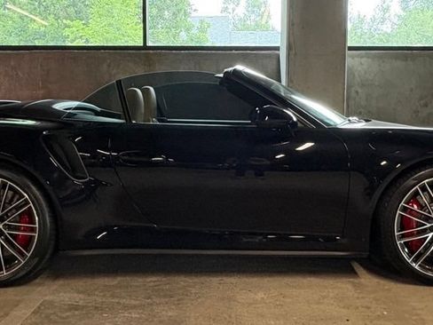 Used 2017 Porsche 911 Turbo AWD/4WD image 9