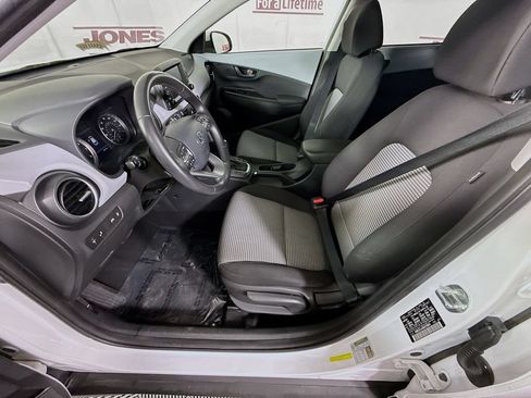 Used 2021 Hyundai Kona SEL AWD/4WD image 23