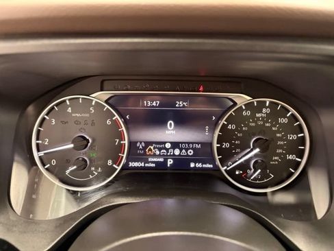 Used 2021 Nissan Rogue SV FWD image 15