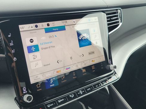 New 2026 Jeep Grand Wagoneer Limited image 18