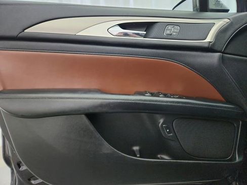 Used 2017 Lincoln MKZ Reserve w/ Technology Package FWD image 20