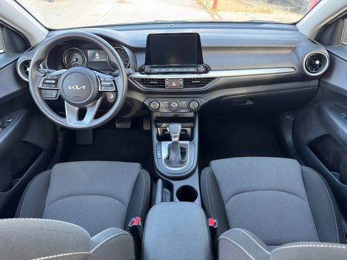 Used 2024 Kia Forte LXS FWD image 12