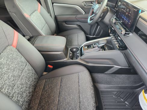 New 2026 Chevrolet Colorado Z71 image 11