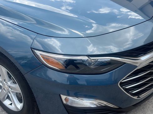 Used 2025 Chevrolet Malibu LS FWD image 34