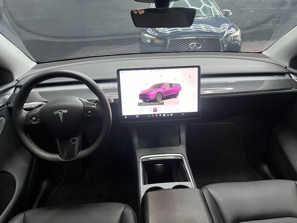 Used 2024 Tesla Model Y Long Range RWD image 5