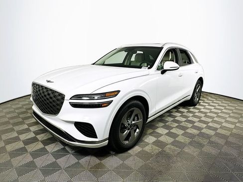 Certified 2026 Genesis GV70 2.5T Select AWD/4WD image 7