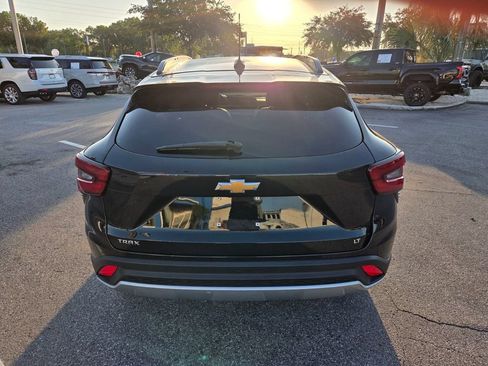 Certified 2026 Chevrolet Trax LT w/ Driver Confidence Package FWD image 13