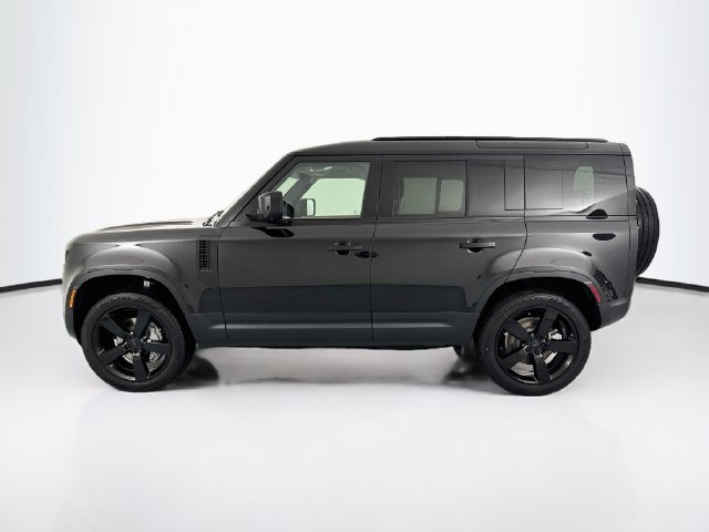 New 2026 Land Rover Defender 110 S AWD/4WD image 8