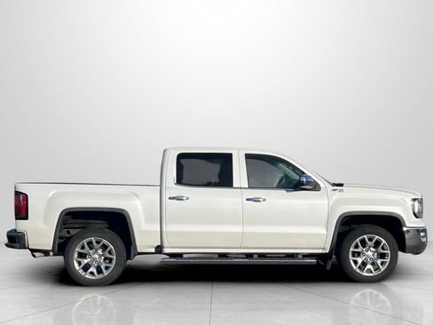 Used 2017 GMC Sierra 1500 SLT w/ SLT Premium Package image 3