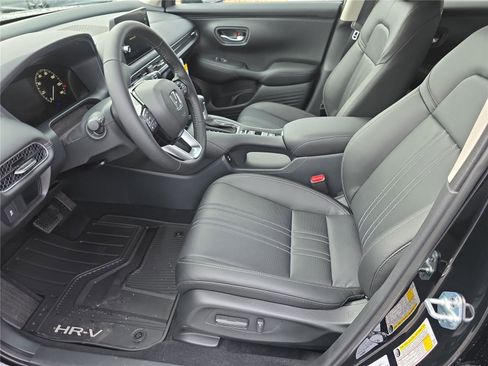New 2026 Honda HR-V EX-L image 11