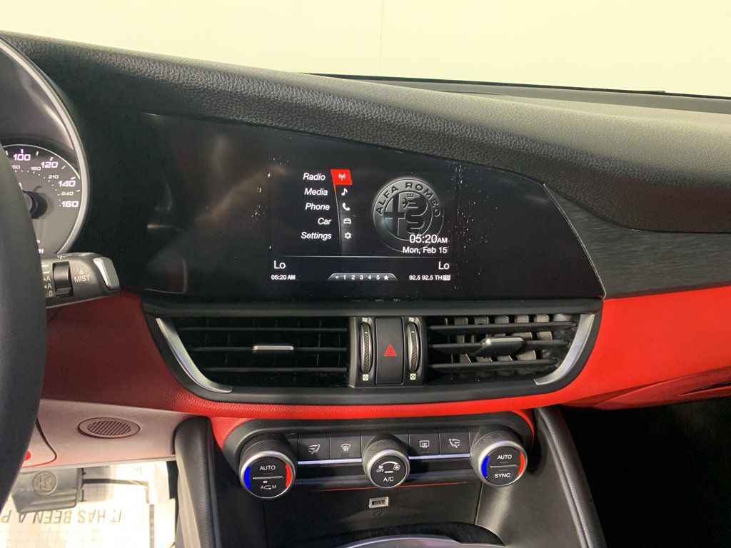 Used 2019 Alfa Romeo Giulia w/ Quick Order Package 22K Sport RWD image 24