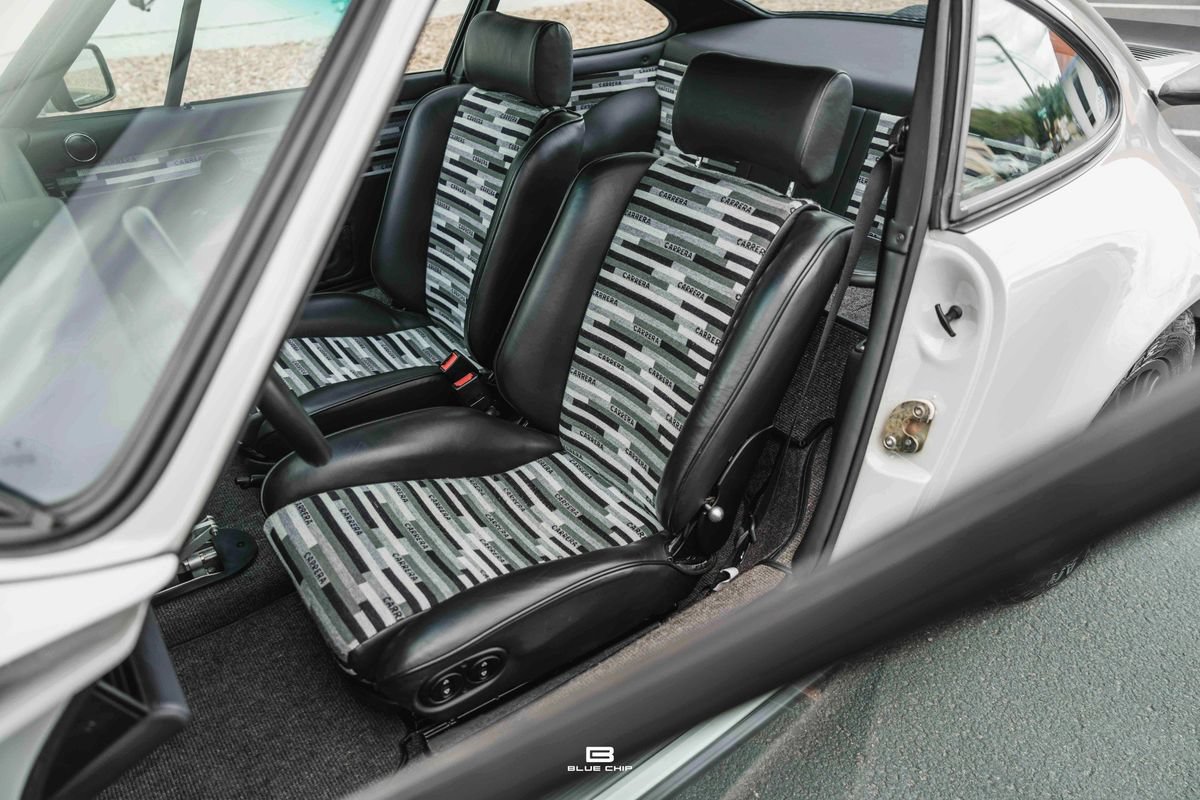 Used 1989 Porsche 911 Carrera RWD image 18