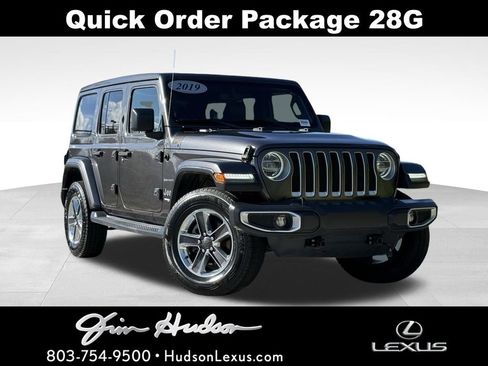 Used 2019 Jeep Wrangler Unlimited Sahara AWD/4WD image 1