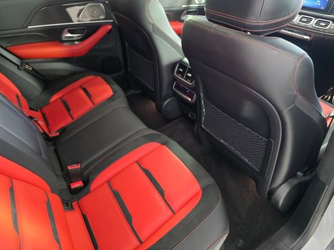 Used 2024 Mercedes-Benz GLE 63 AMG S image 29