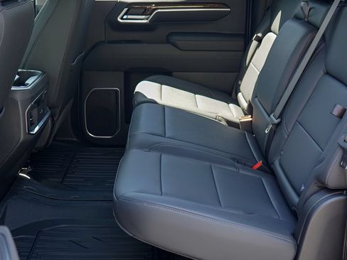 New 2026 GMC Sierra 1500 Elevation w/ Elevation Premium Package AWD/4WD image 19