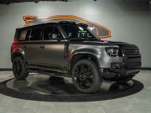 Used 2024 Land Rover Defender 110 Carpathian Edition AWD/4WD image 28
