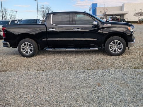 New 2026 Chevrolet Silverado 1500 LTZ w/ LTZ Premium Package image 9