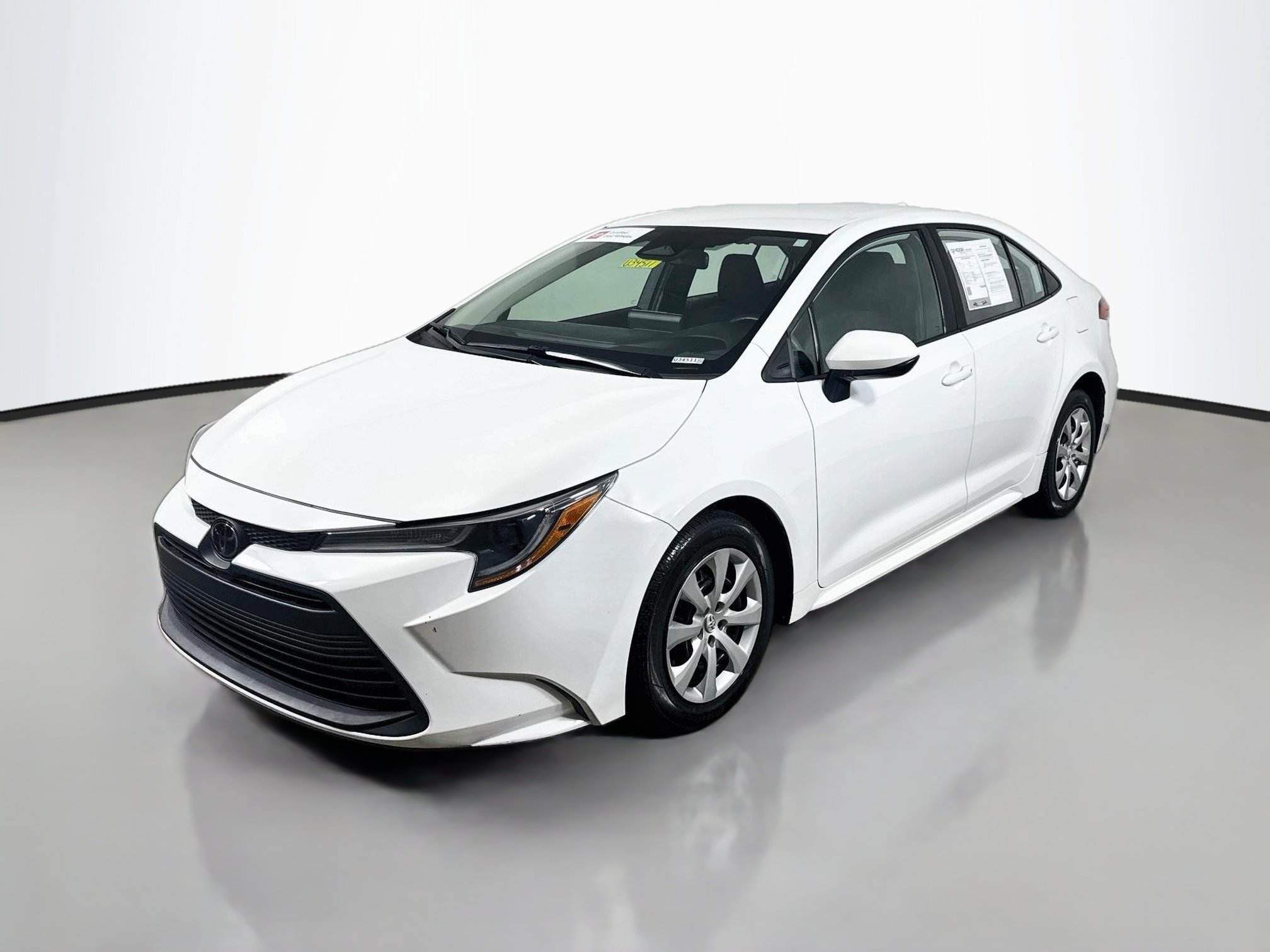 Certified 2024 Toyota Corolla LE FWD image 3