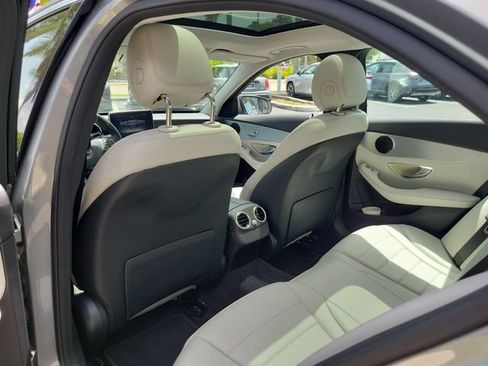 Used 2016 Mercedes-Benz C 300 Sedan image 10