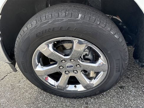 Used 2023 Ford F150 Lariat w/ Equipment Group 502A High image 11