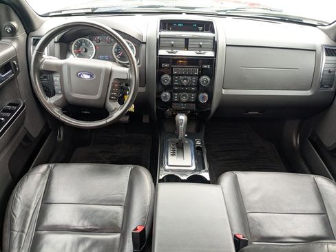 Used 2011 Ford Escape Limited image 25