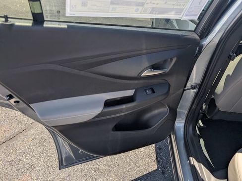 New 2026 Buick Envista Avenir FWD image 10
