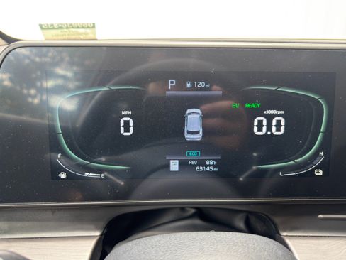 Used 2023 Kia Sportage X-Line AWD/4WD image 17