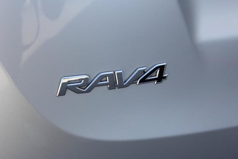 Used 2015 Toyota RAV4 XLE AWD/4WD image 20